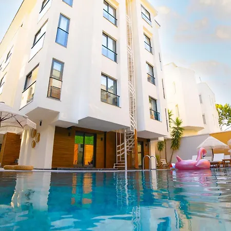 Lara Vista Suits & Spa אנטליה