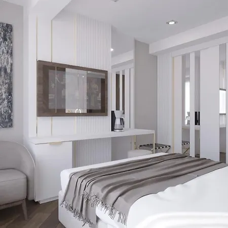 Lara Vista Suits & Spa