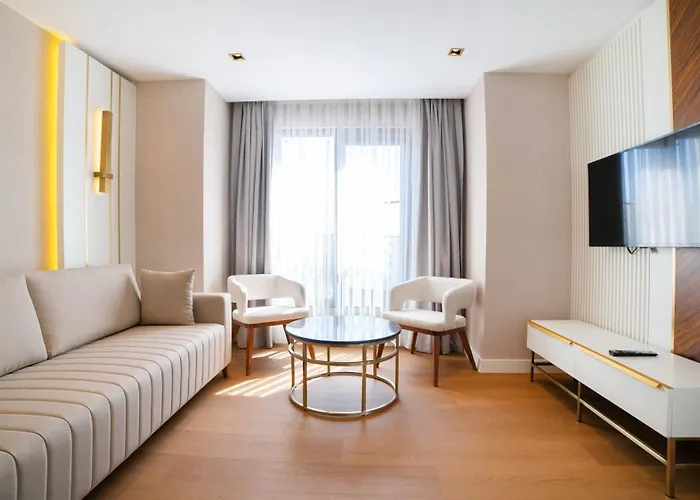 Lara Vista Suits & Spa Hotell *