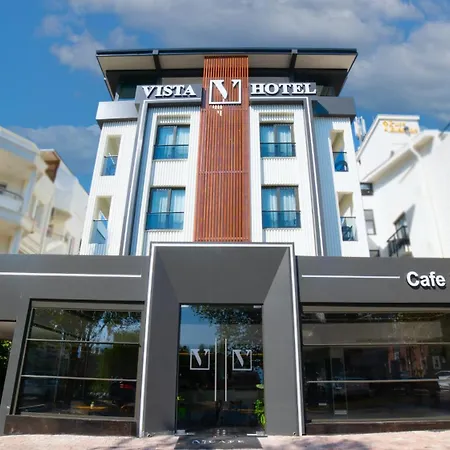 Lara Vista Suits & Spa *